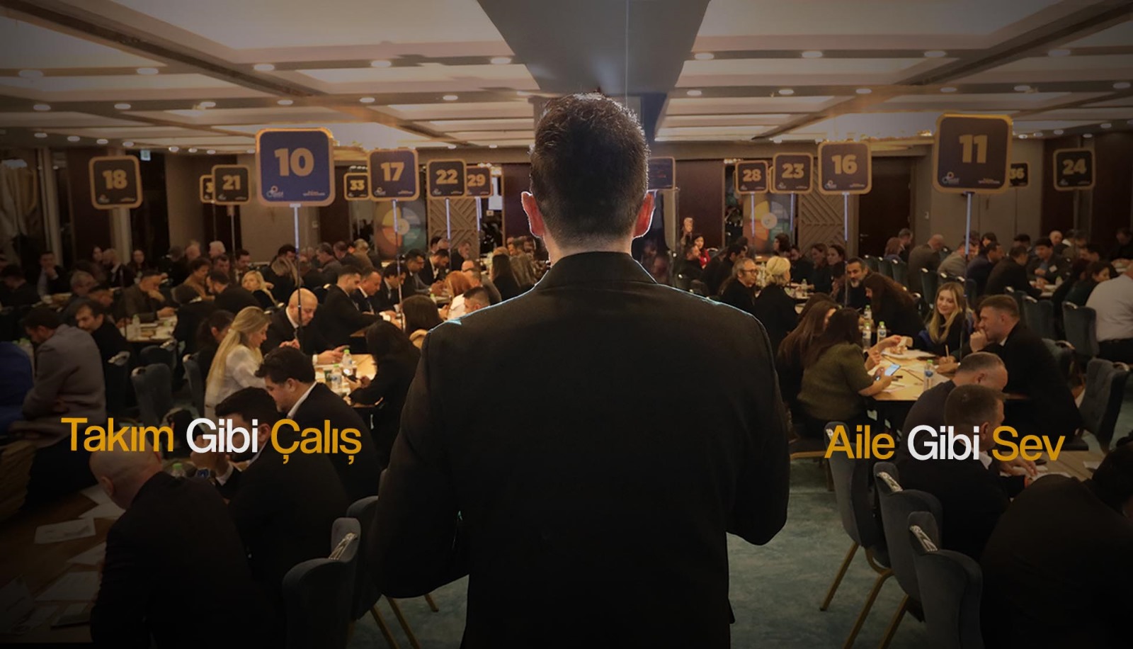 Aile gibi sev, Ekip gibi çalış